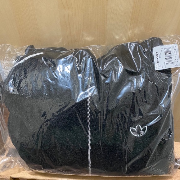 New Adidas Oversized Full Zip Hoodie Jacket - Picture 6 of 7